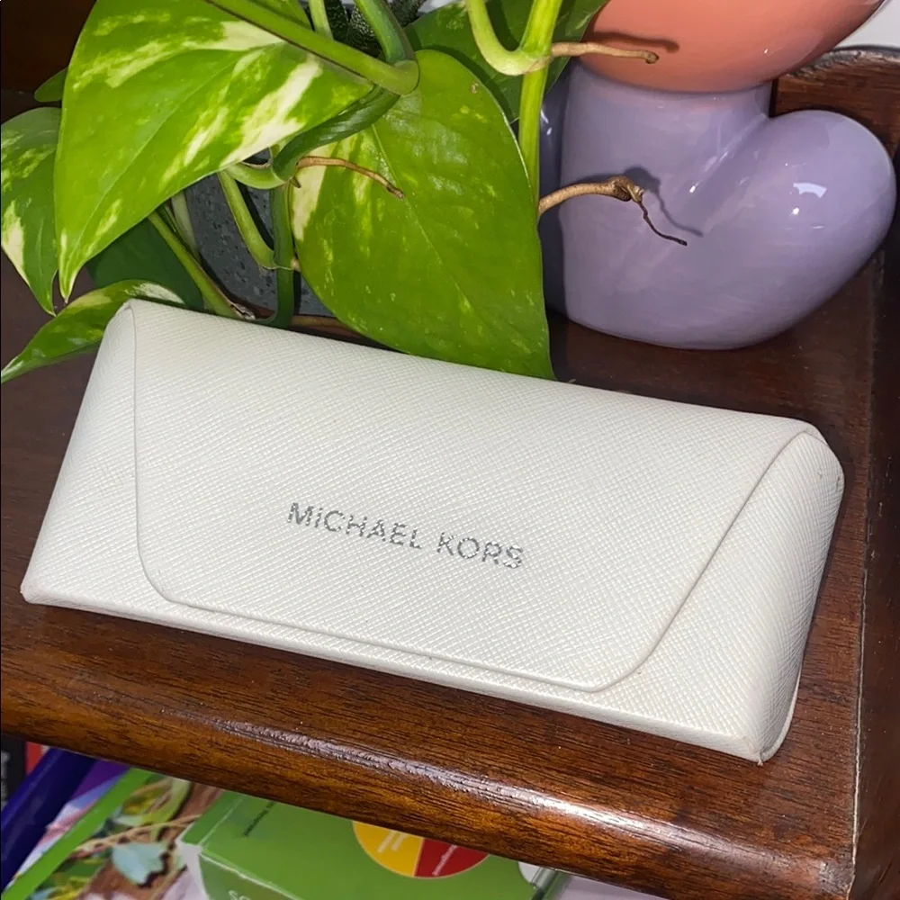 Michael Kors Cream Glasses with Sophisticated Design